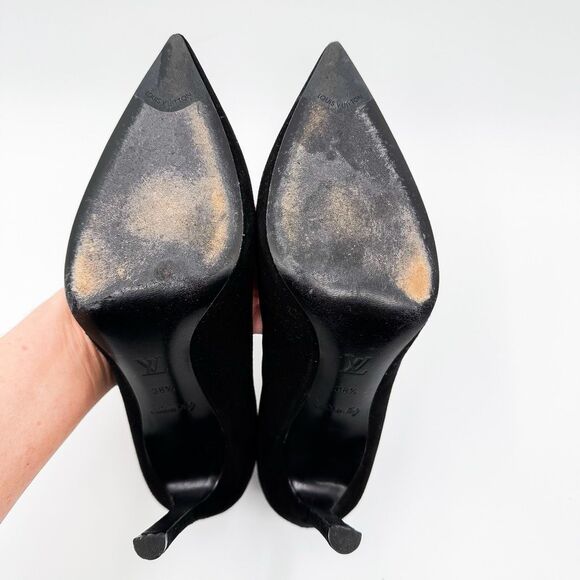 Louis Vuitton LV Monogram Black Suede Pointed Toe Pumps Heels Size 38.5, 8.5 - Picture 7 of 14